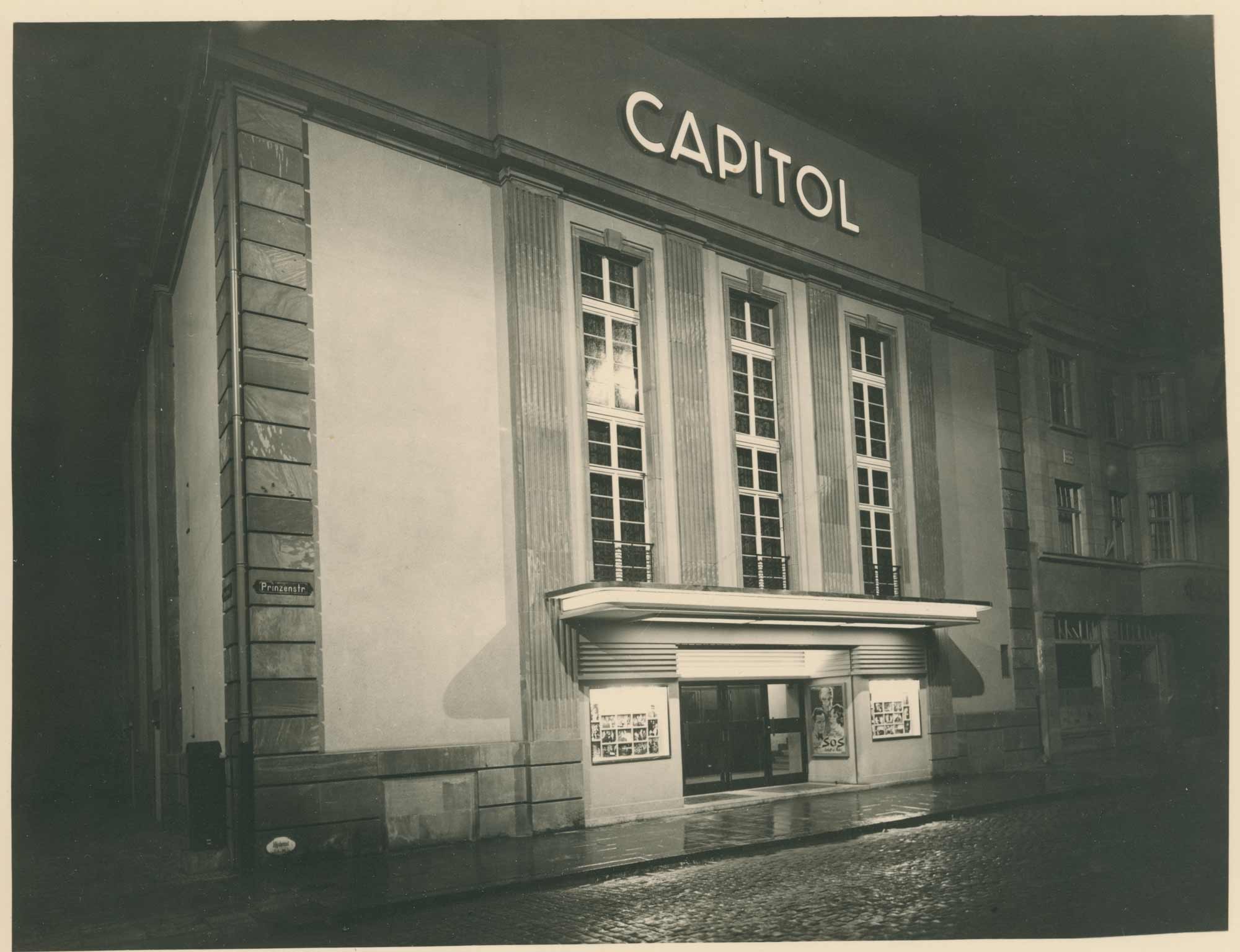 Historische Fotografie um 1920 Capitol Kino